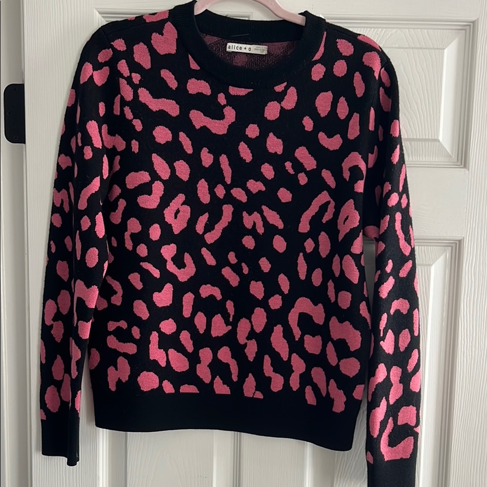 Alice + Olivia Black and Pink Leopard Print Sweater